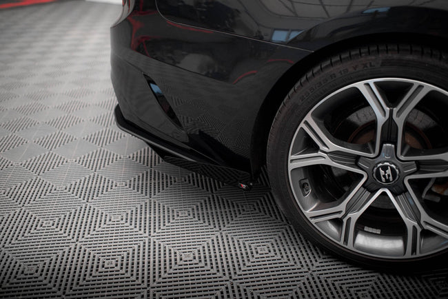 Maxton Rear Side Flaps Kia Stinger GT-Line Mk1