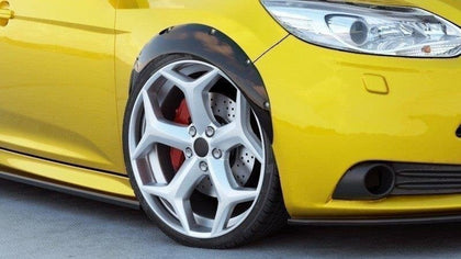 Maxton skærmudvidelser til Ford Focus ST Mk3 – blank sort – billede 2 af 7