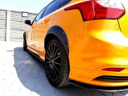 Maxton skærmudvidelser til Ford Focus ST Mk3 – blank sort – billede 6 af 7