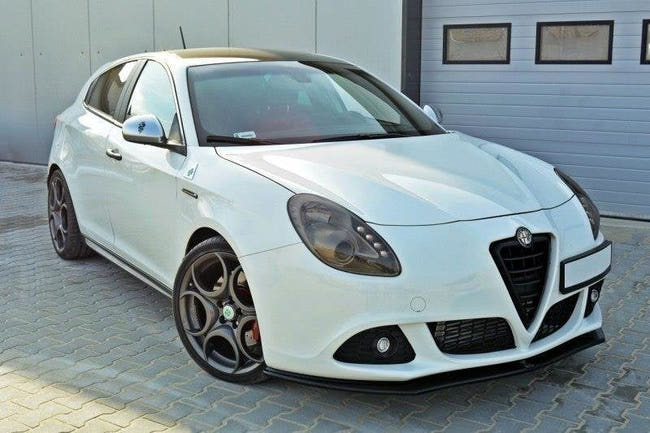 Maxton Front Splitter V.1 Alfa Romeo Giulietta - Gloss Black