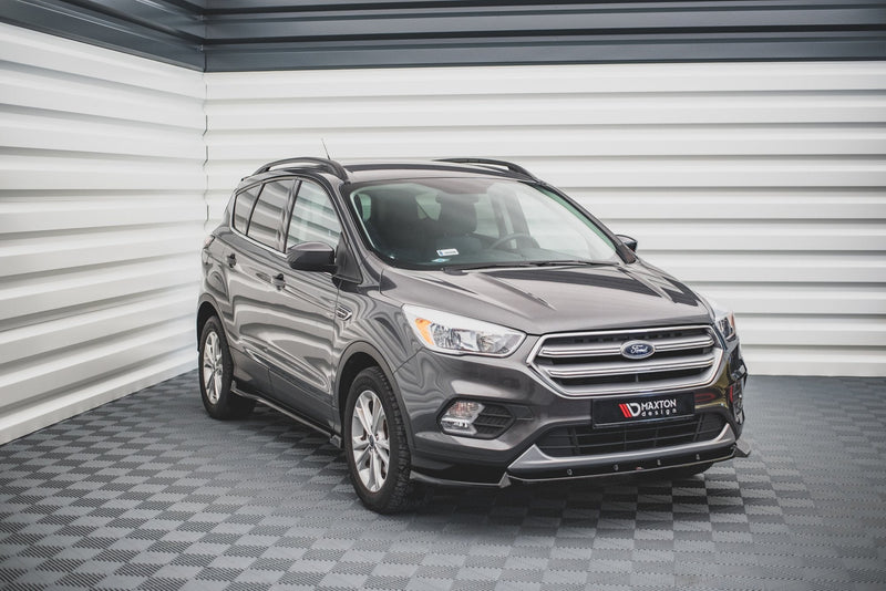 Maxton frontsplitter til Ford Escape Mk3 – blank sort – billede 1 af 4