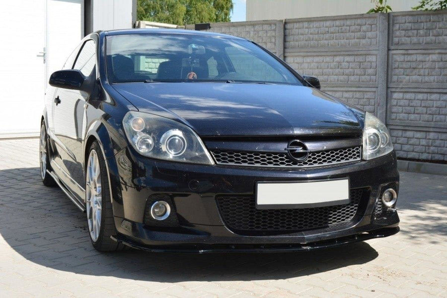 Maxton frontsplitter til Opel Astra H (FOR OPC / VXR) – blank sort – billede 1 af 4