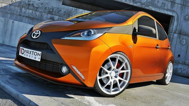 Maxton frontsplitter til Toyota Aygo Mk2 – blank sort – billede 1 af 3