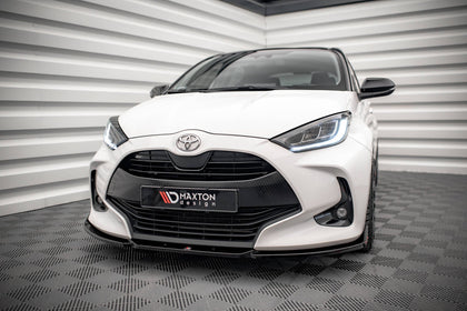 Maxton Front Splitter V.1 + Flaps Toyota Yaris Mk4 - Gloss Black