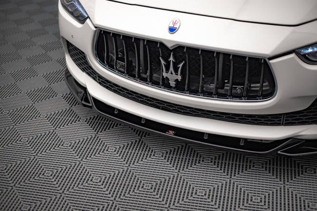 Maxton frontsplitter til Maserati Ghibli Mk3 – blank sort – billede 2 af 4