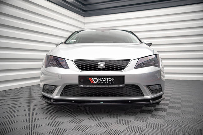 Maxton frontsplitter til Seat Leon Mk3 – blank sort – billede 2 af 4