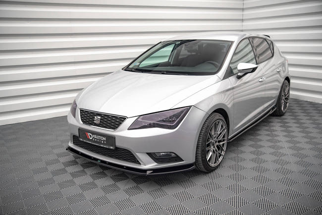 Maxton frontsplitter til Seat Leon Mk3 – blank sort – billede 1 af 4
