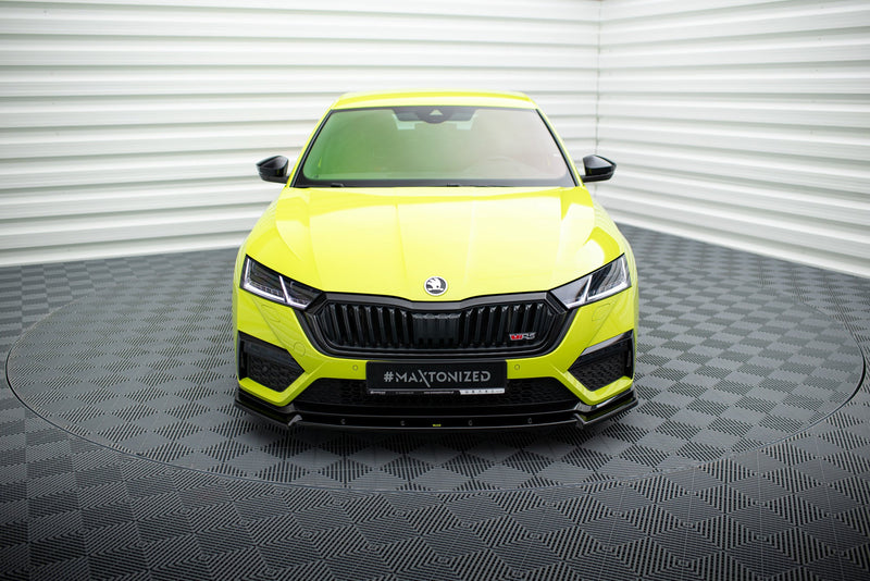 Maxton frontsplitter til Skoda Octavia RS Mk4 – blank sort – billede 2 af 5