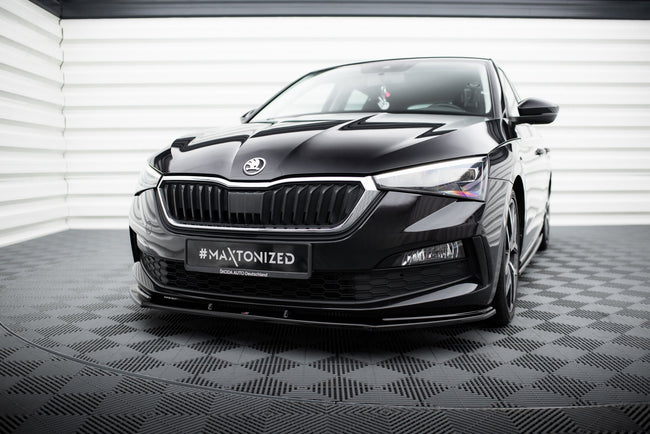 Maxton frontsplitter til Skoda Scala – blank sort – billede 1 af 5