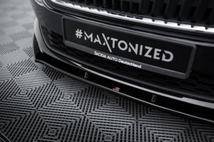 Maxton frontsplitter til Skoda Scala – blank sort – billede 3 af 5