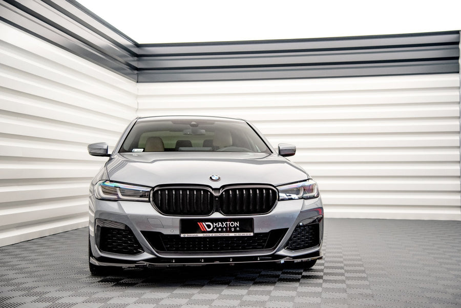 Maxton frontsplitter til BMW 5 M-Pack / M550i / M550d Sedan / Touring G30 / G31 Facelift – blank sort – billede 1 af 4