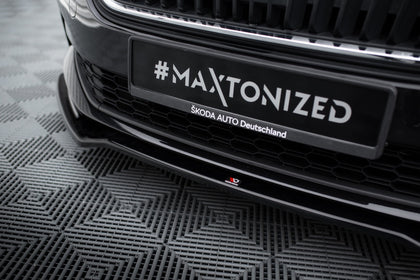 Maxton frontsplitter til Skoda Scala – blank sort – billede 3 af 5