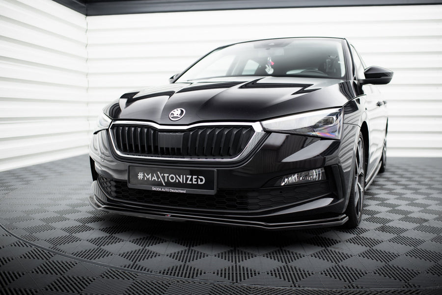 Maxton frontsplitter til Skoda Scala – blank sort – billede 1 af 5