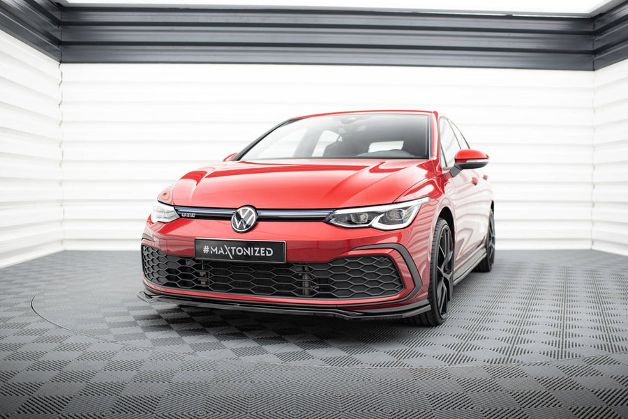 Maxton frontsplitter til Volkswagen Golf GTI / GTE / GTD / R-Line Mk8 – blank sort – billede 1 af 5