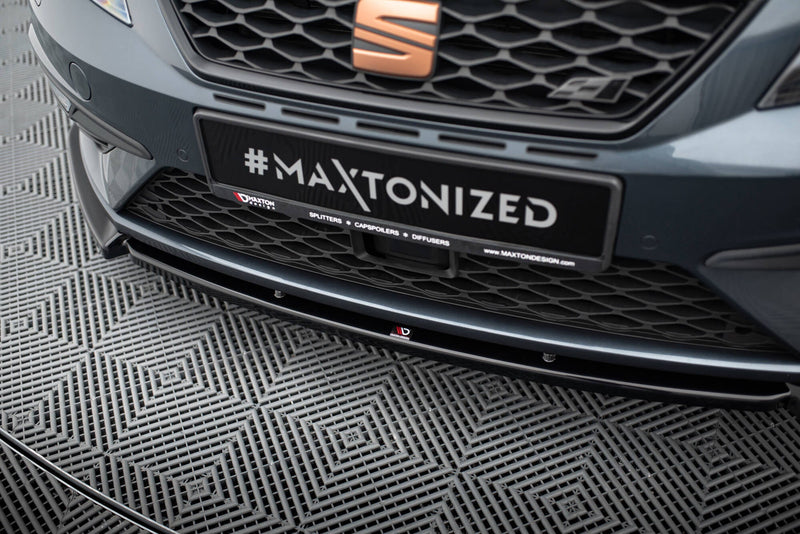 Maxton frontsplitter til Seat Leon Cupra / FR Mk3 Facelift – blank sort – billede 3 af 5