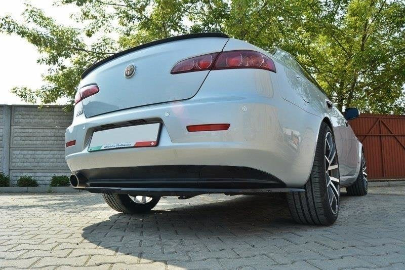 Maxton rear splitter til Alfa Romeo 159 – blank sort – billede 3 af 8