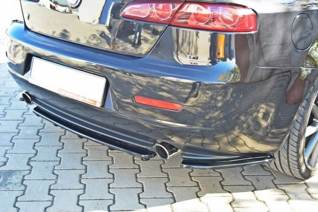 Maxton rear splitter til Alfa Romeo 159 (with vertical bars) – blank sort – billede 2 af 5