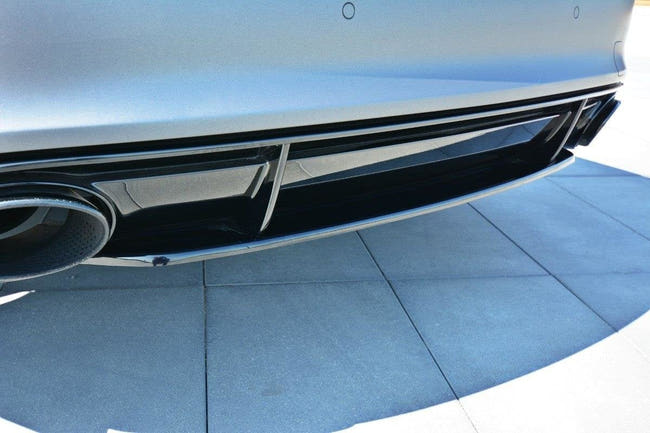 Maxton Central Rear Splitter Audi RS7 Facelift - Gloss Black