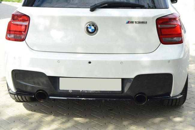 Maxton rear splitter til BMW 1 F20/F21 M-Power (with vertical bars) – blank sort – billede 1 af 5