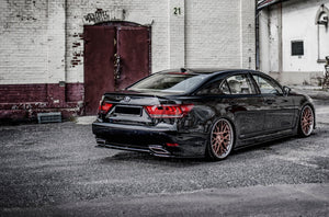 Maxton rear splitter til Lexus LS Mk4 Facelift – blank sort – billede 1 af 7