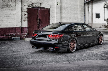 Maxton rear splitter til Lexus LS Mk4 Facelift – blank sort – billede 1 af 7