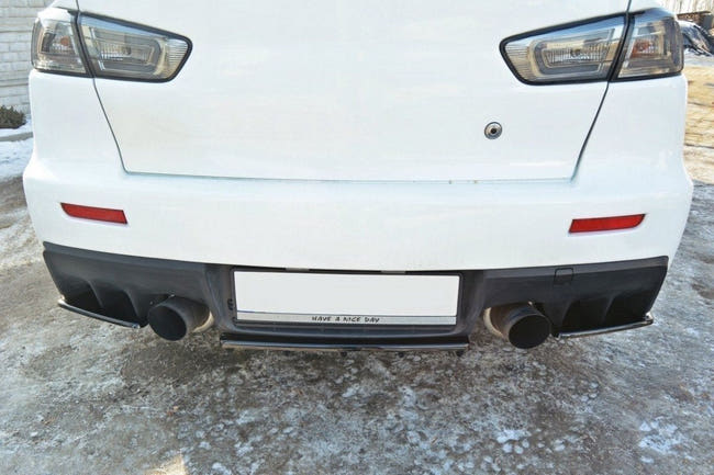 Maxton Central Rear Splitter Mitsubishi Lancer Evo X (With Vertical Bars) - Gloss Black