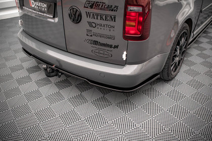 Maxton rear splitter til Volkswagen Caddy Long Mk3 Facelift – blank sort – billede 3 af 5