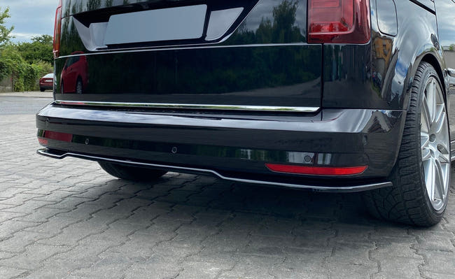 Maxton rear splitter til Volkswagen Caddy Mk. 4 – blank sort – billede 1 af 4