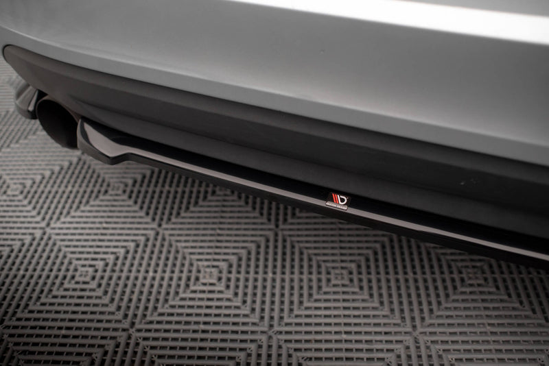 Maxton rear splitter til Volvo S60 Mk2 – blank sort – billede 3 af 6