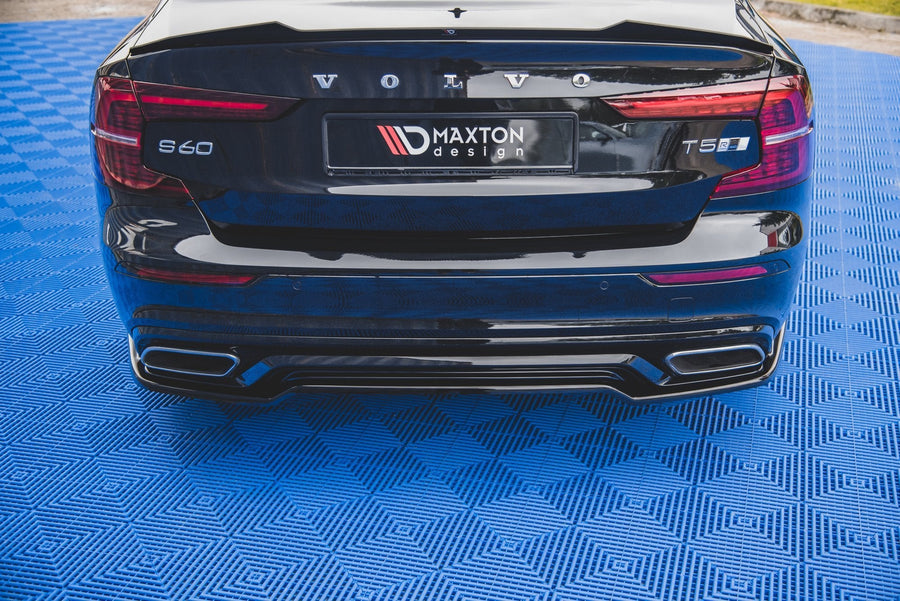 Maxton rear splitter til Volvo S60/V60 R-Design Mk3 – blank sort – billede 1 af 7