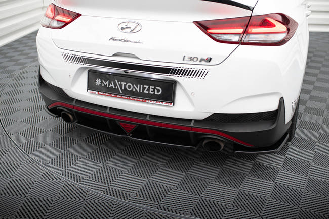 Maxton rear splitter til Hyundai I30 N Mk3 Fastback – blank sort – billede 1 af 5