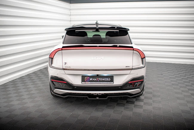 Maxton Central Rear Splitter (With Vertical Bars) Kia Ev6 Gt-Line Mk1 - Gloss Black