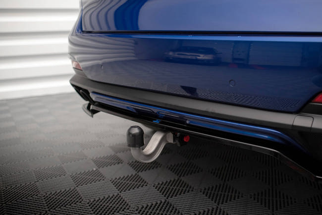 Maxton Central Rear Splitter (With Vertical Bars) Maserati Levante Gts Mk1 - Gloss Black