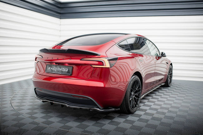 Maxton Rear Splitter (With Vertical Bars) V.1 Tesla Model 3 Project Highland (Facelift)