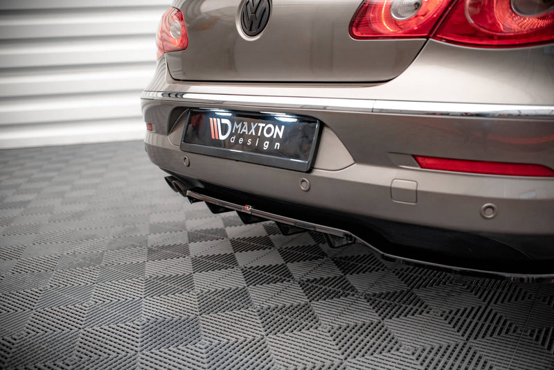 Maxton rear splitter til Volkswagen Passat CC – blank sort – billede 2 af 6