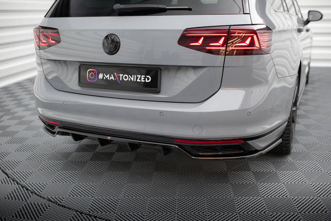 Maxton Central Rear Splitter (With Vertical Bars) Volkswagen Passat R-line B8 Facelift - Gloss Black