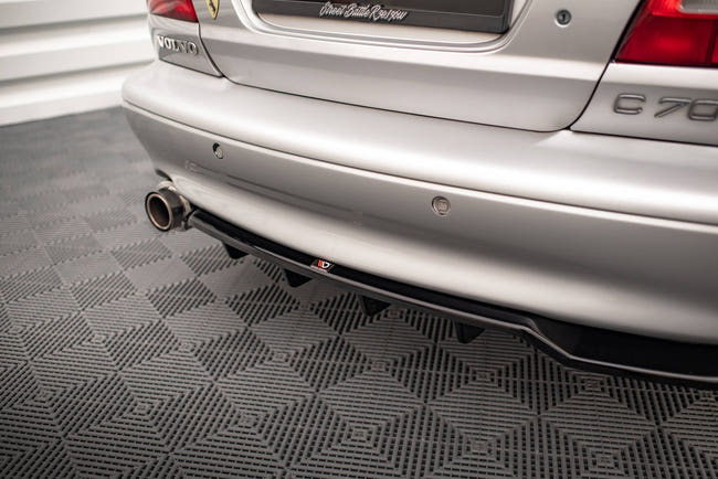 Maxton rear splitter til Volvo C70 Mk1 – blank sort – billede 2 af 7