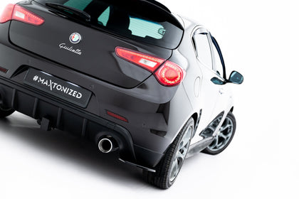 Maxton Rear Side Splitters Alfa Romeo Giulietta - Gloss Black