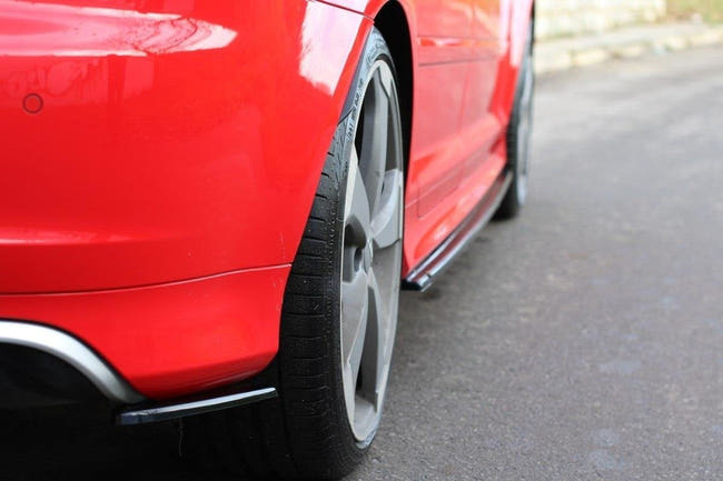 Maxton side splitters til Audi RS3 8P – blank sort – billede 1 af 2