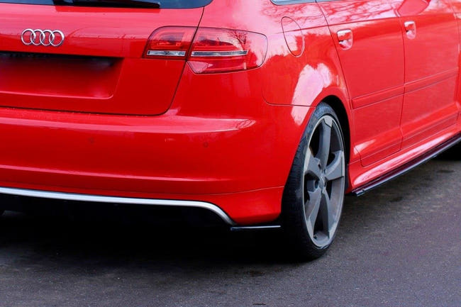 Maxton side splitters til Audi RS3 8P – blank sort – billede 2 af 2