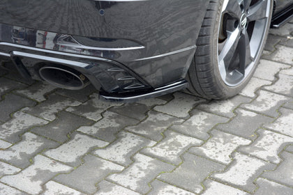 Maxton side splitters til Audi RS3 8V Facelift Sportback – blank sort – billede 1 af 5