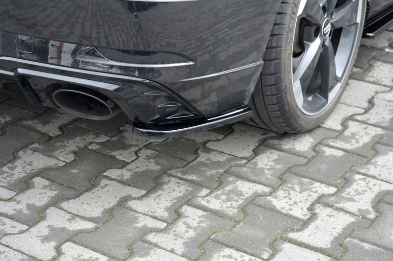 Maxton side splitters til Audi RS3 8V Facelift Sportback – blank sort – billede 1 af 5