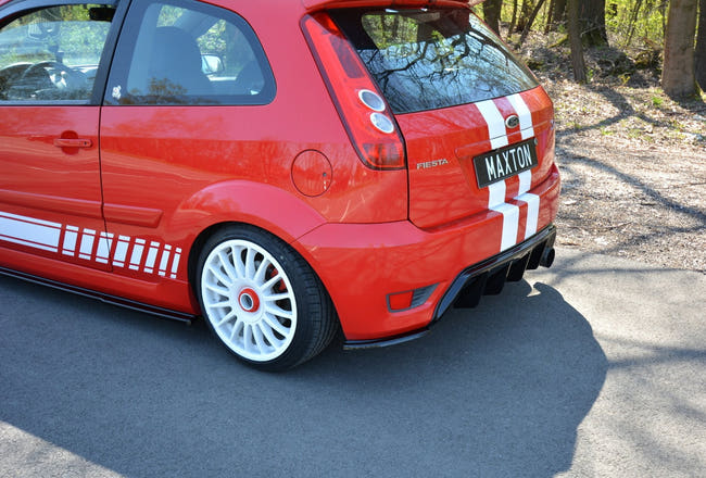 Maxton side splitters til Ford Fiesta ST Mk6 – blank sort – billede 1 af 5
