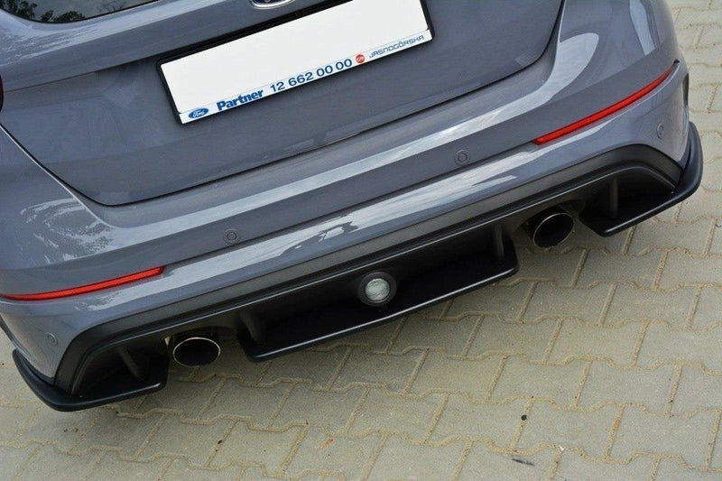 Maxton side splitters til Ford Focus RS Mk3 – blank sort – billede 3 af 4