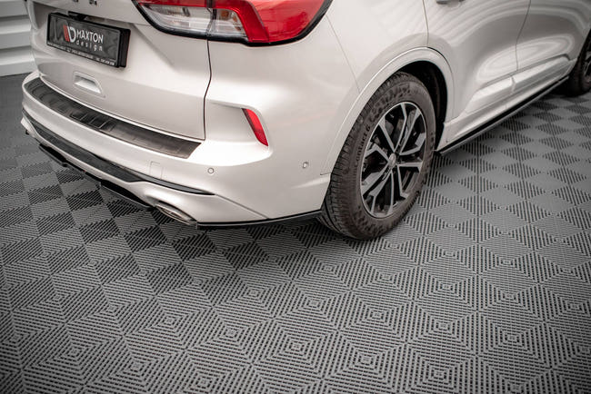 Maxton side splitters til Ford Kuga ST-Line Mk3 – blank sort – billede 1 af 5