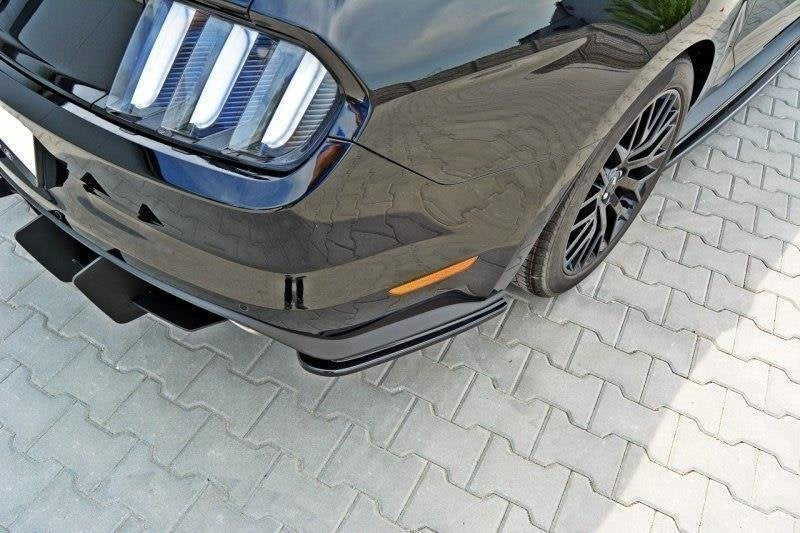 Maxton rear side splitters til Ford Mustang GT Mk6 – blank sort – billede 1 af 5