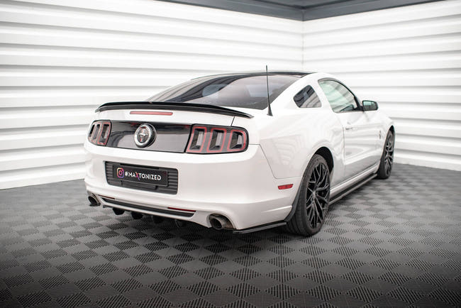 Maxton Rear Side Splitters Ford Mustang Mk5 Facelift - Gloss Black