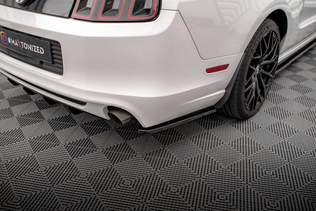 Maxton side splitters til Ford Mustang Mk5 Facelift – blank sort – billede 1 af 6