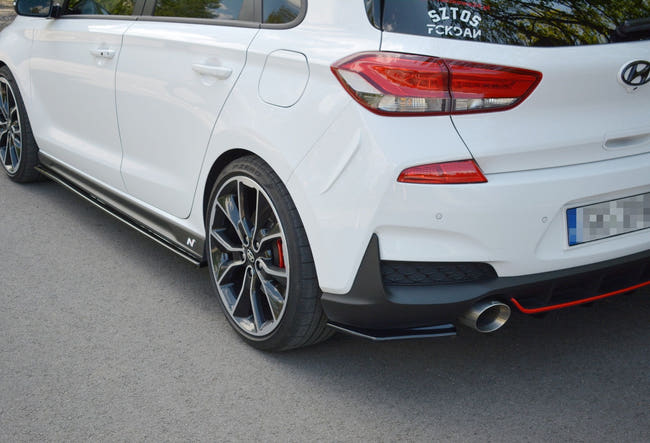 Maxton side splitters til Hyundai I30 N Mk3 – blank sort – billede 2 af 5