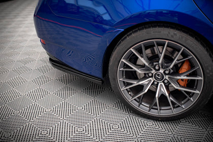 Maxton side splitters til Lexus GS F Mk4 Facelift – blank sort – billede 2 af 5